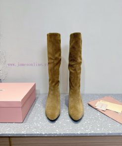 MIU MIU Classic Autumn/Winter New Coarse Heeled BootsThe minimalist design style is undoubte73958yli