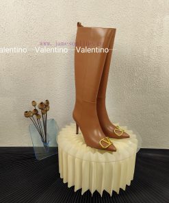 Long boots and short boots 450𝑽𝒂𝒍𝒆𝒏𝒕𝒊𝒏𝒐ValentinoSharp metal buckle bootsFabric calf leatherLyvxqqqbu