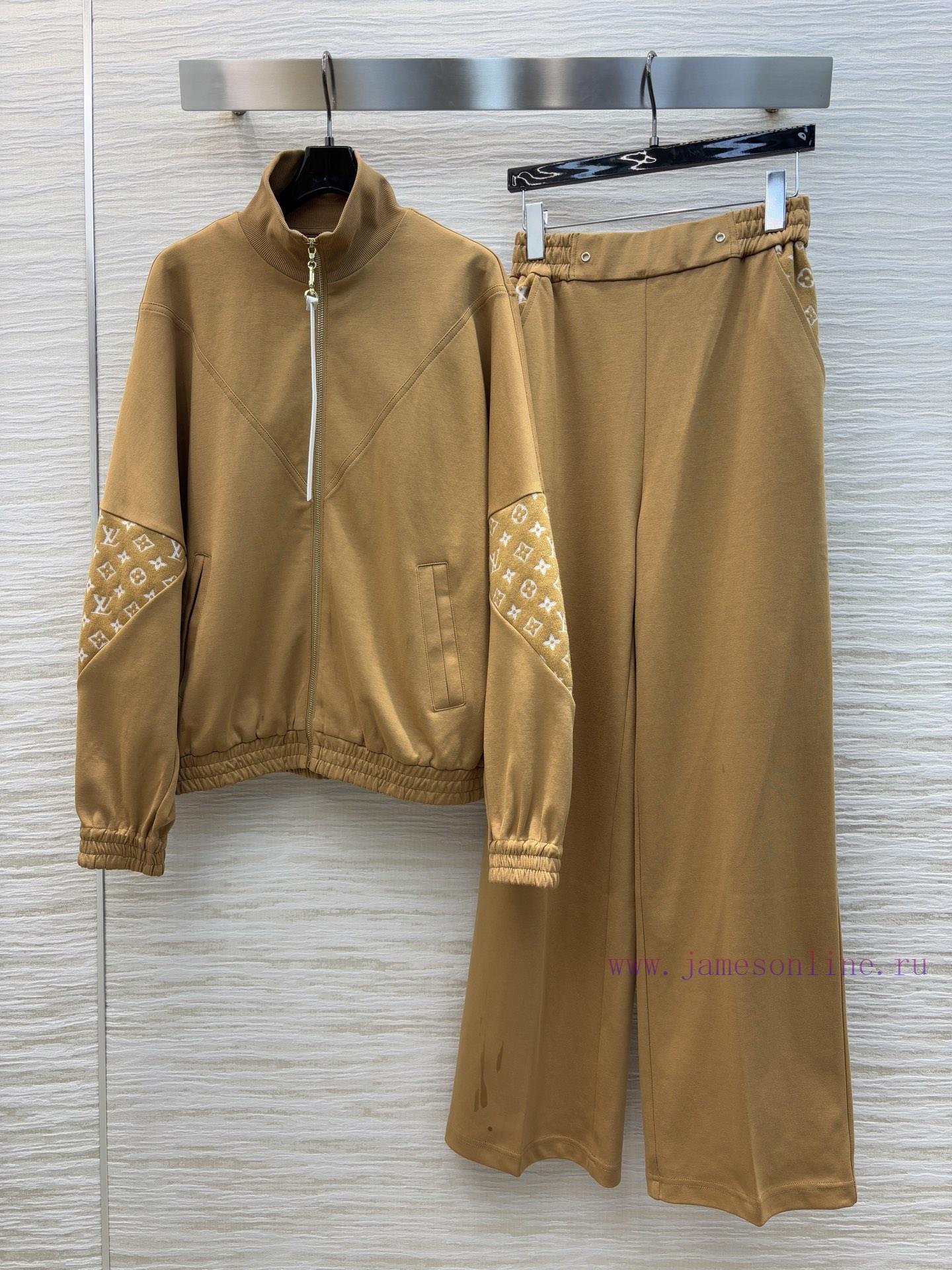 CT77522 Louis Vuitton 25 Early Spring New Collection Sports And Leisure Set Casual And Fashiona c3bqvf07