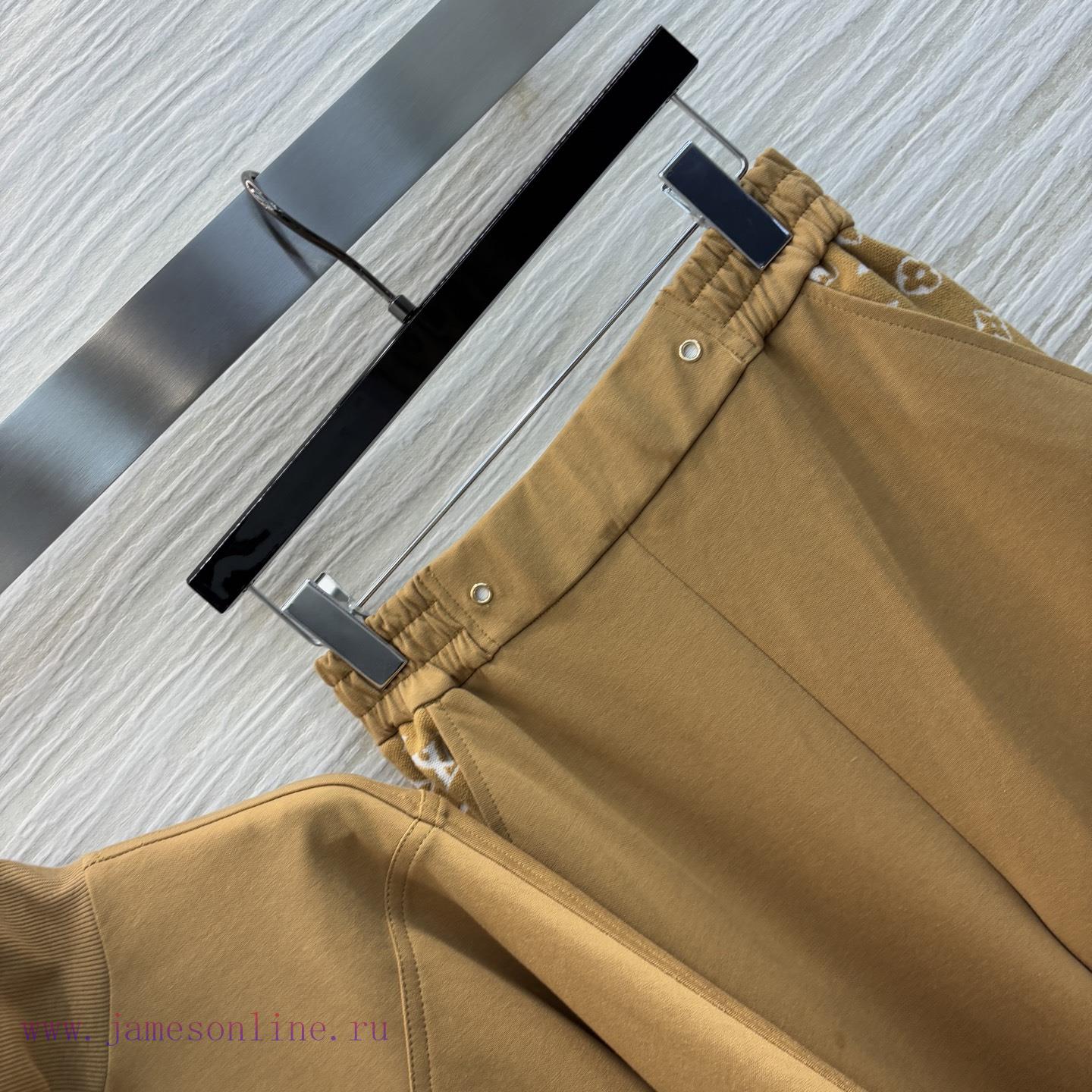 CT77522 Louis Vuitton 25 Early Spring New Collection Sports And Leisure Set Casual And Fashiona c3bqvf07 - Image 4