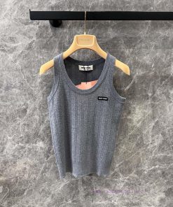 ZT60558 Miu Miu 25Ss Early Spring New Micro Label Hollow Knitted Tank Top | YB Developed Heavy mtpy1kui