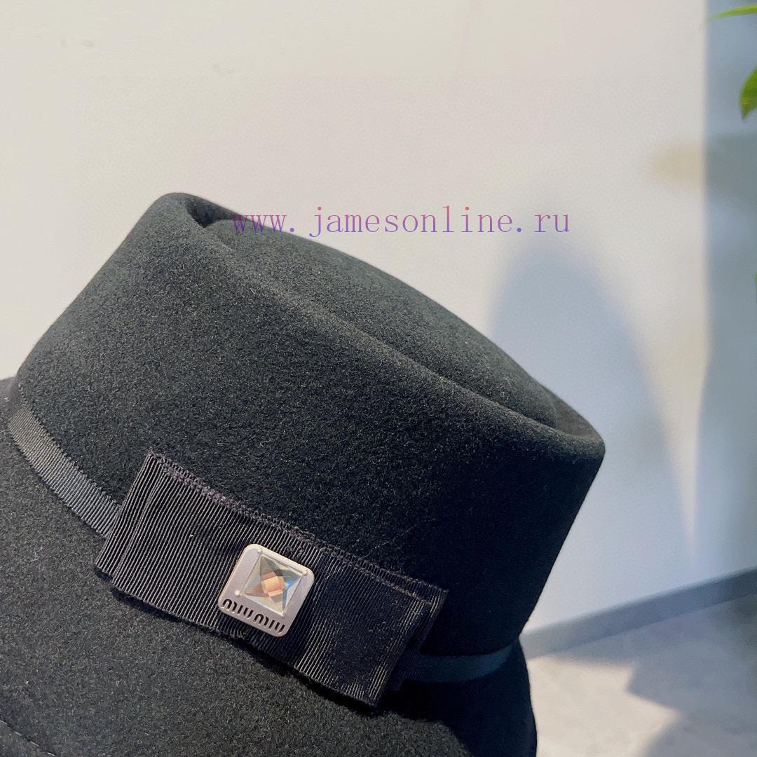 Miumiu autumn and winter new top hat, concave convex hat type top hat, 100% wool hat, head cb5ey9vbm - Image 7