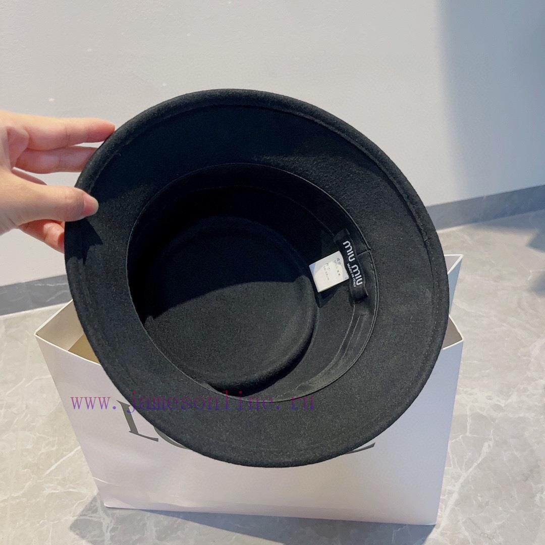 Miumiu autumn and winter new top hat, concave convex hat type top hat, 100% wool hat, head cb5ey9vbm - Image 9