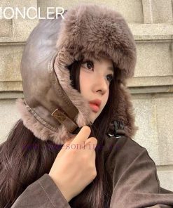 MONCLER hooded leather Lei Feng hat for women in winter, warm and windproof, windproof, cycl03wd91p2