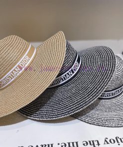 DIOR 2024 New Cotton Yarn Ribbon Straw Hat with Large Edges, a must-have for going out and sn74nb71z
