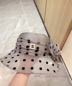 Chanel 2024 new Chanel style organza polka dot basin hat straw hat, a must-have for the stre8uycbvyh
