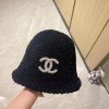 .   Chanel 2024's latest Chanel style lambhair fisherman hat, perfect for everyday wear and lrgo08n9