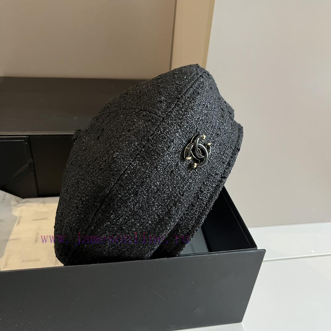 Chanel beret, head circumference 57cmryucg85o
