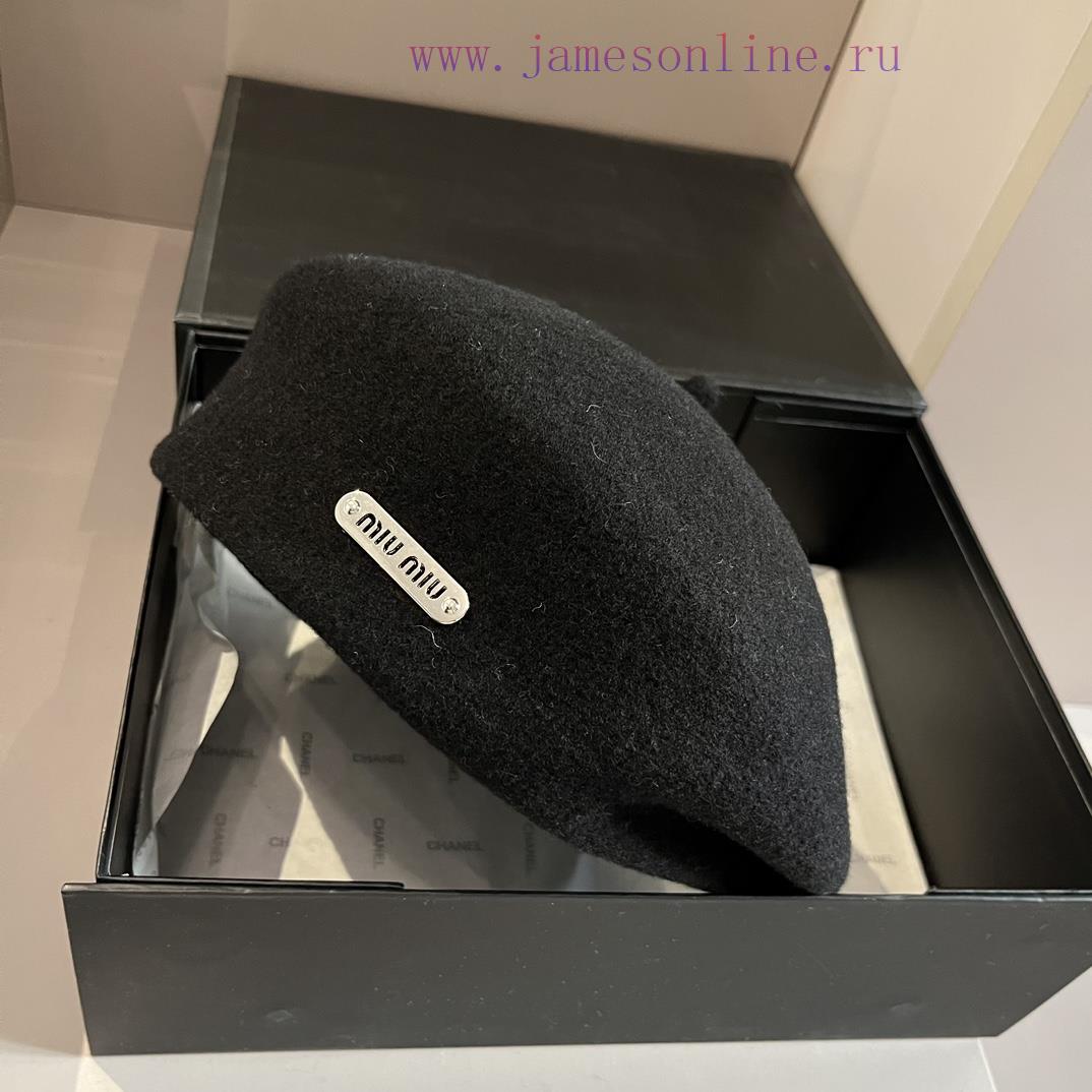 Miumiu wool beret, made of 100% wool fabriclab6f9qk - Image 3