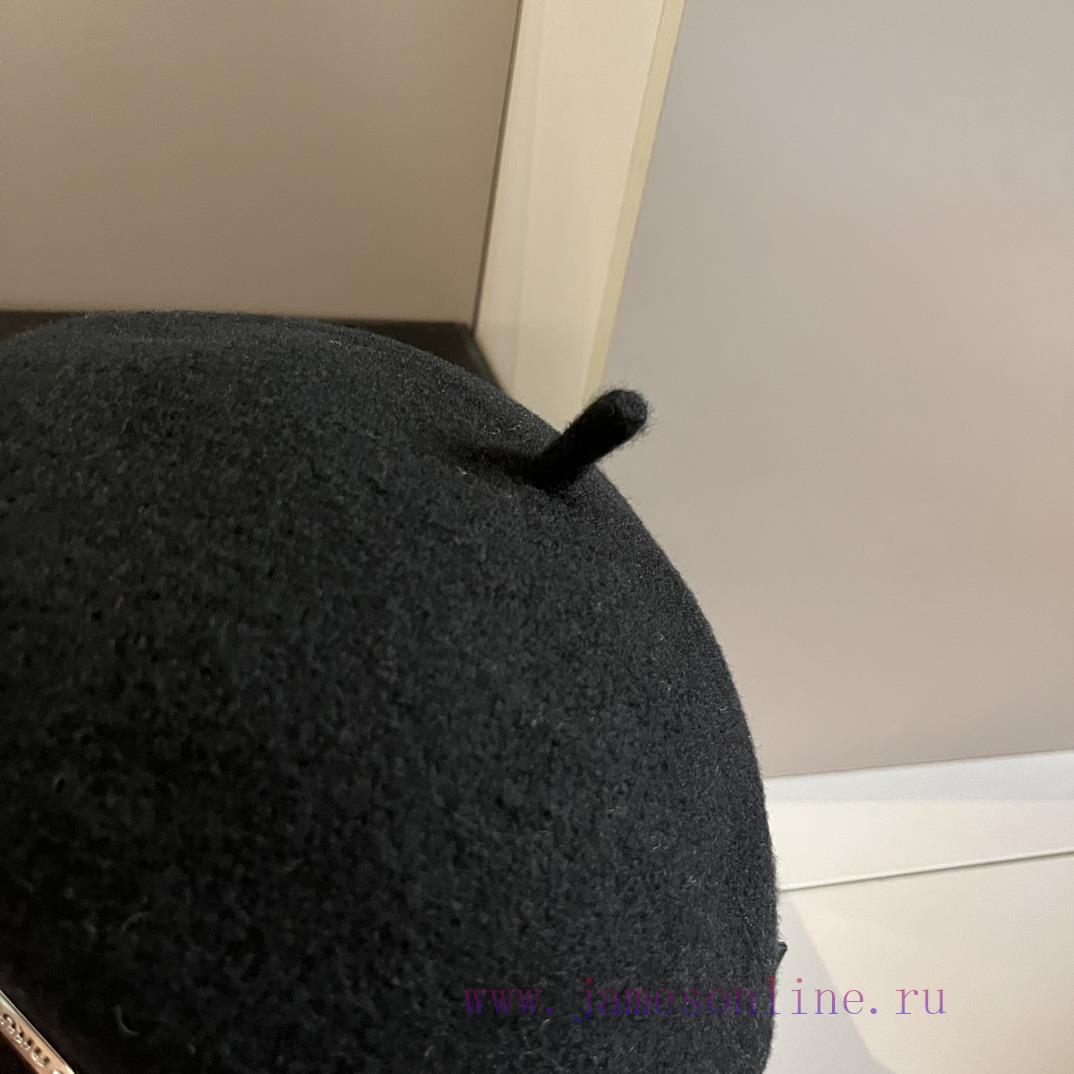 Miumiu wool beret, made of 100% wool fabriclab6f9qk - Image 6
