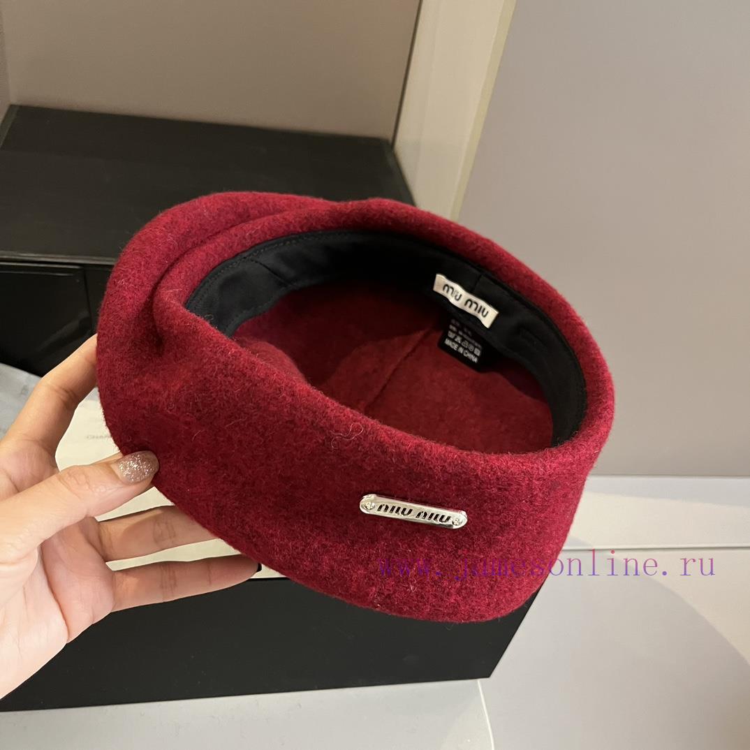 Miumiu wool beret, made of 100% wool fabricx82hkyw0 - Image 9