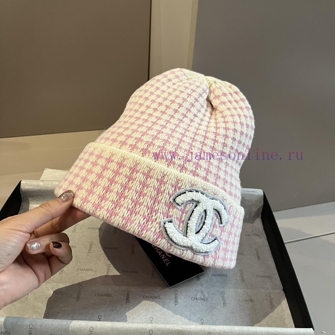 Chanel Knitted Wool Hatphgi1lht - Image 4