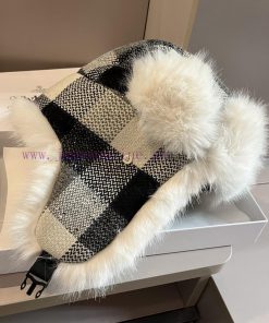Prada's new ear protection Lei Feng hatrkdsvrsh