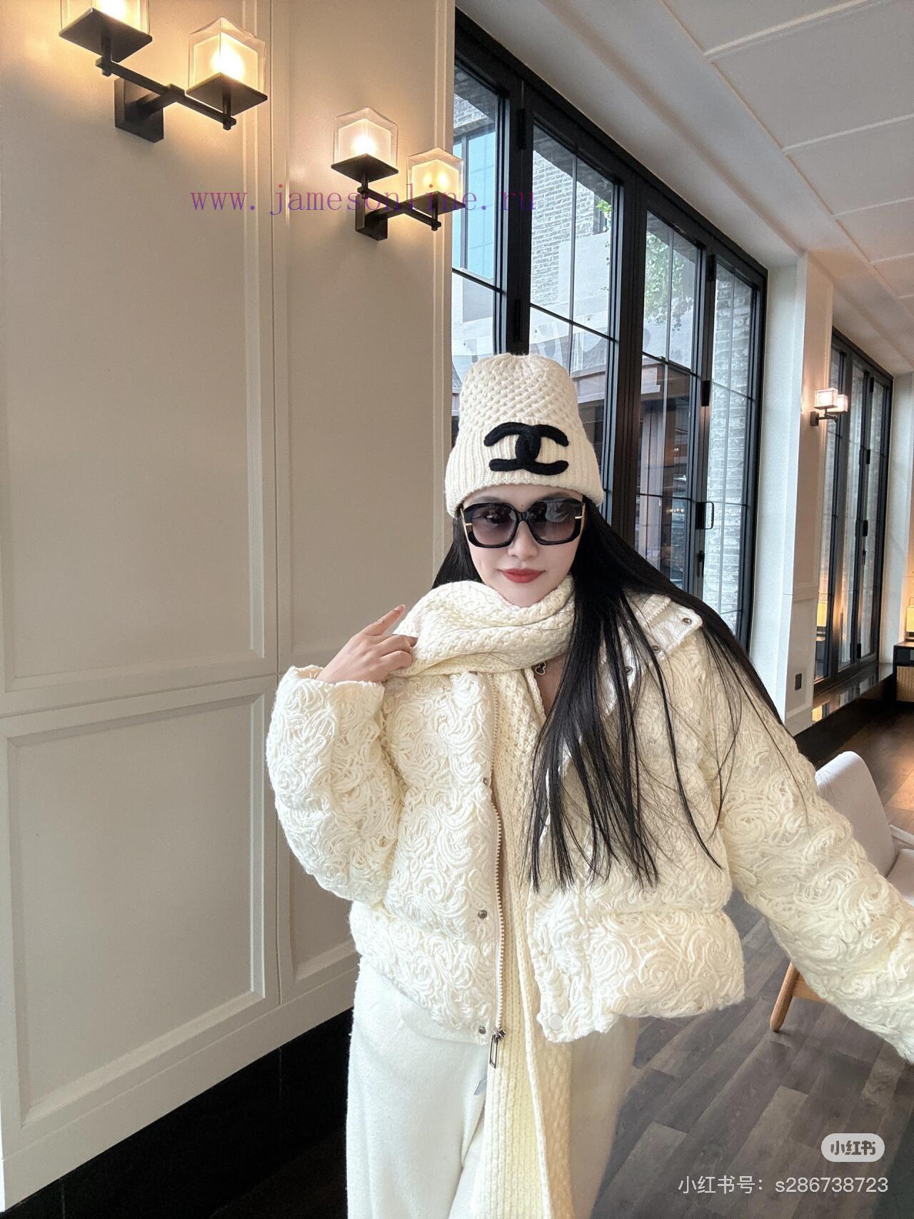Chanel Knitted Wool Hatftutz0ao - Image 3