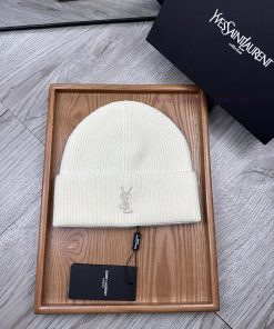The new YSL welfare fine yarn knitted single hat is launched, which is an affordable series zzkha9uq