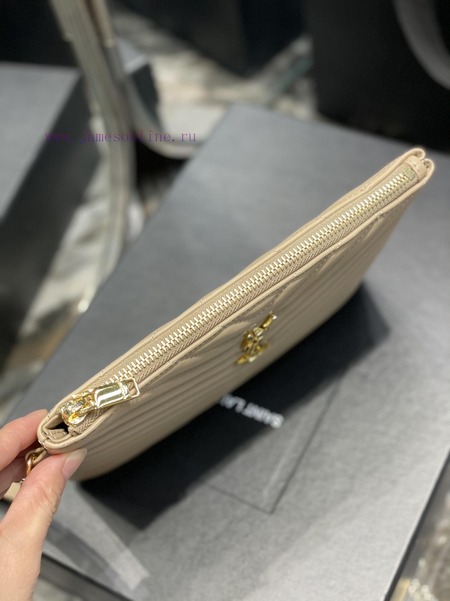 Yves Saint Laurent Bags 𝑴𝒐𝒏𝒐𝒈𝒓𝒂𝒎 Jacquard splicing file handbag, made of original calf leather satin lining, top zip mlxt2hk7 - Image 8