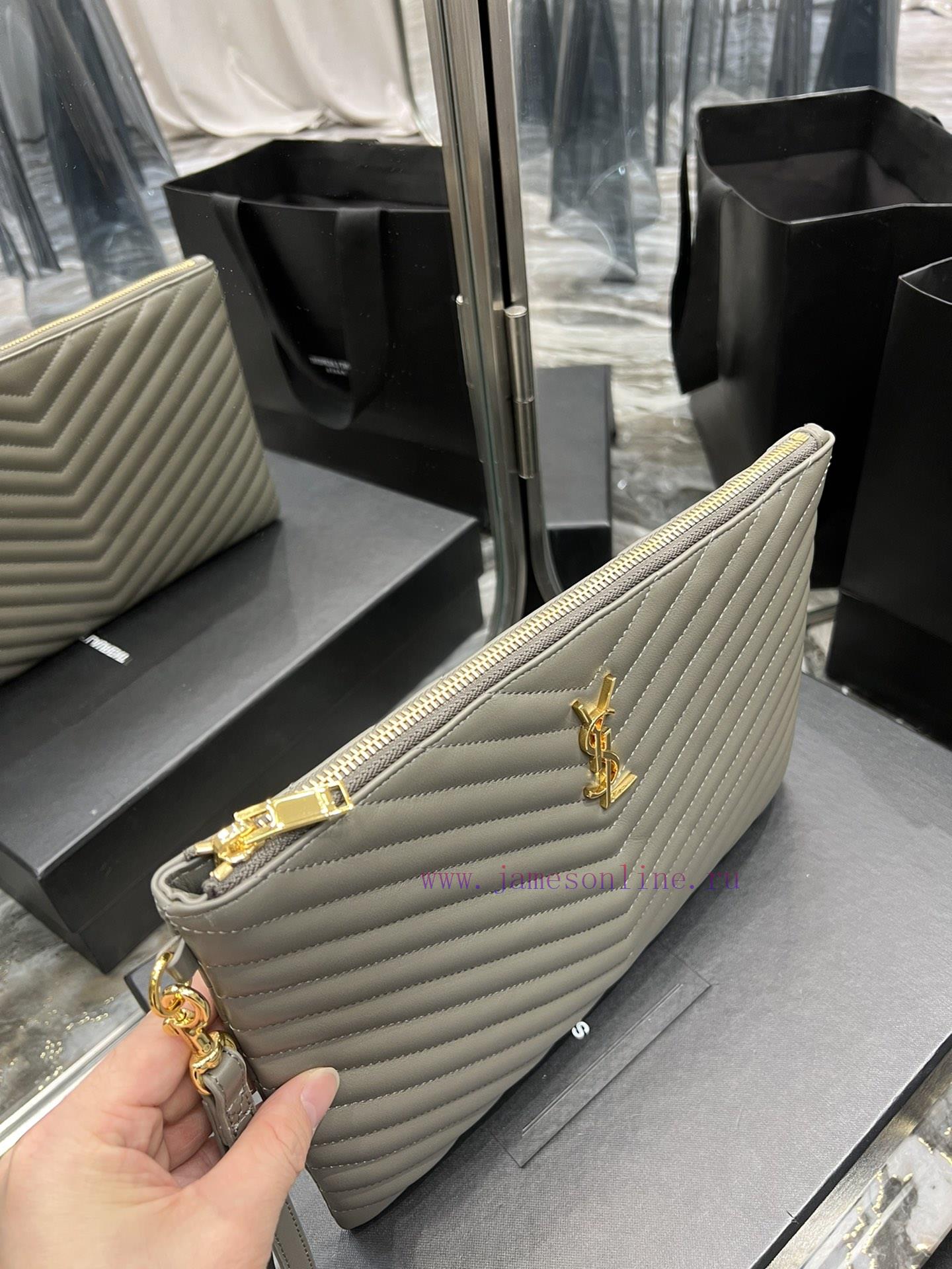 Yves Saint Laurent Bags 𝑴𝒐𝒏𝒐𝒈𝒓𝒂𝒎 Jacquard splicing file handbag, made of original calf leather satin lining, top zip m6g59aol - Image 8