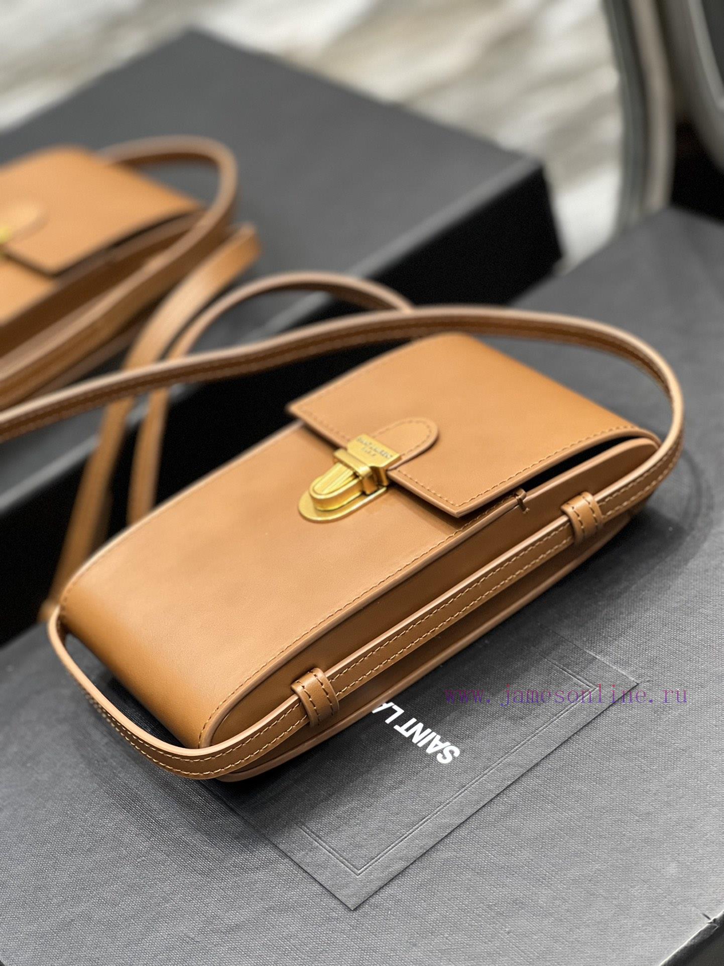 Yves Saint Laurent Bags 𝙋𝙃𝙊𝙉𝙀𝙃𝙊𝙇𝘿𝙀𝙍𝙏𝙐𝘾𝙈𝘼 phone bag𝟮𝟬𝟮𝟭 One of the popular bags is a mobile phone bag, which is hot t lrlsx6dw - Image 6