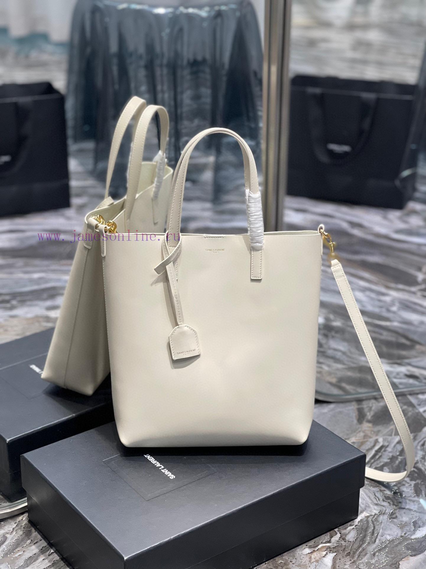 Yves Saint Laurent Bags 𝑺𝒉𝒐𝒑𝒑𝒊𝒏𝒈 𝒕𝒐𝒕𝒆 𝒃𝒂𝒈_A simple and low-key solid color shopping bag, paired with a metal logo pe swuxxiwq