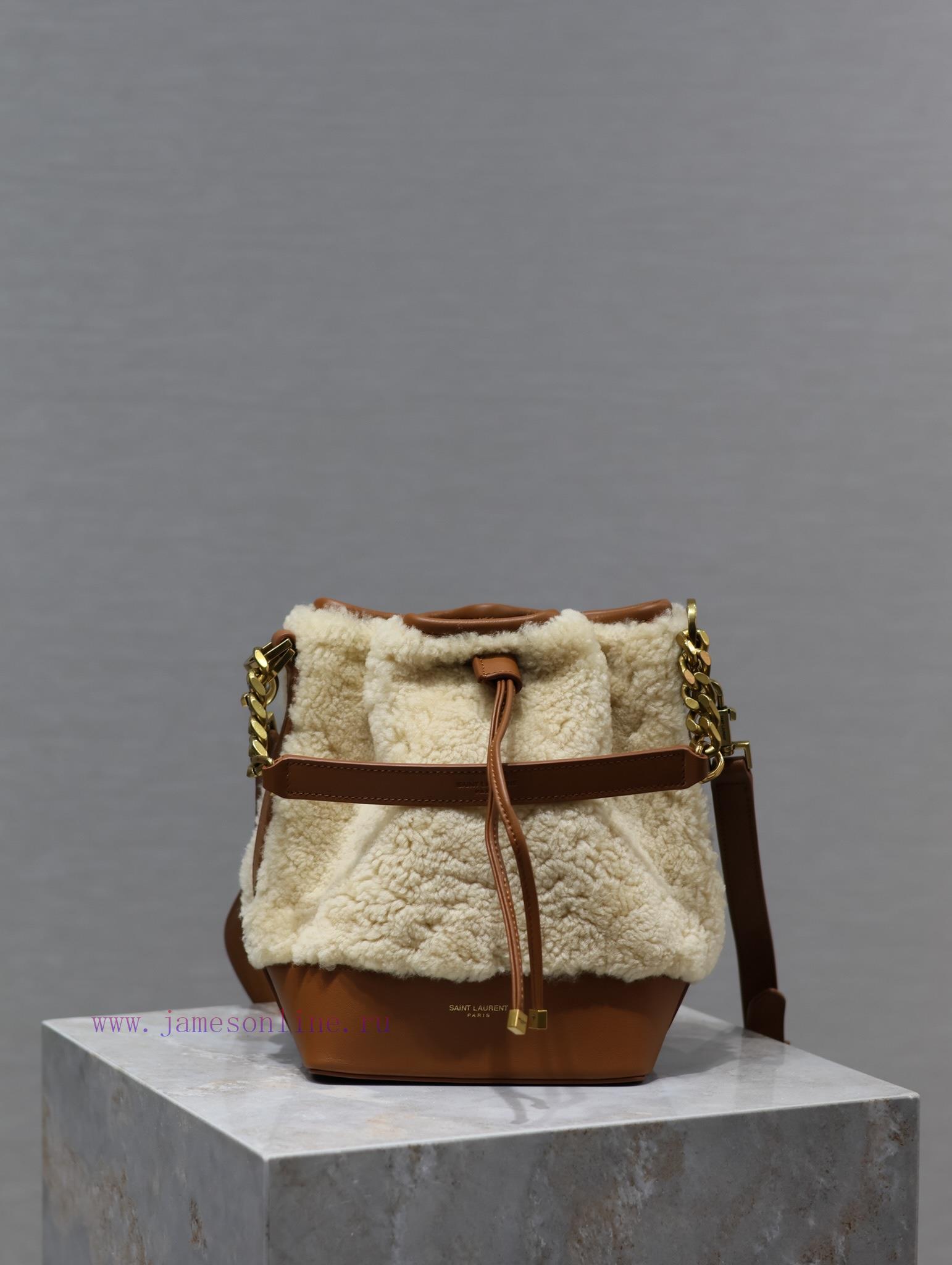 Yves Saint Laurent Bags Lamb woolEMMANUELLE Quilted Bucket BagMy love for bucket bags is serious. The bag opening is 9s0iva8r