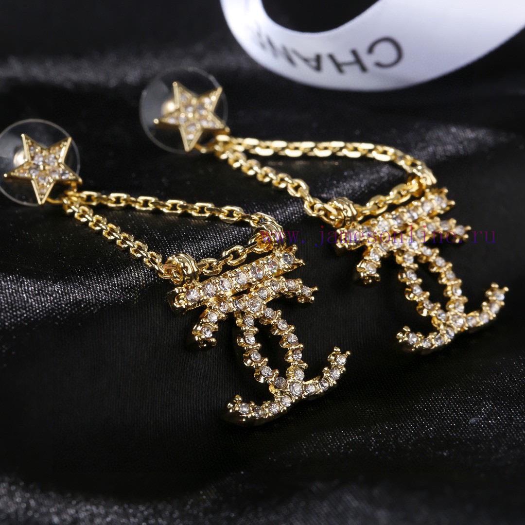 Chanel's New Earrings Are Exquisitely Crafted In Every Detail And This Design Is Truly Stunning 9hntt74b - Image 8