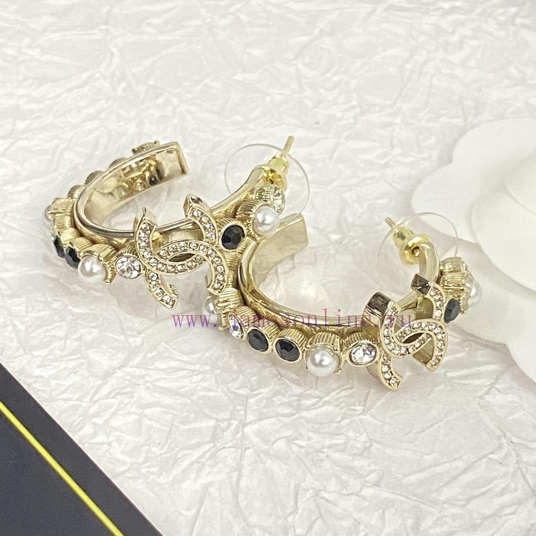Code E2423Chanel Earrings Sell Well And Become NewCHAN 23 Black And White Diamond CC Earrings🤩 6wcdfri2 - Image 4