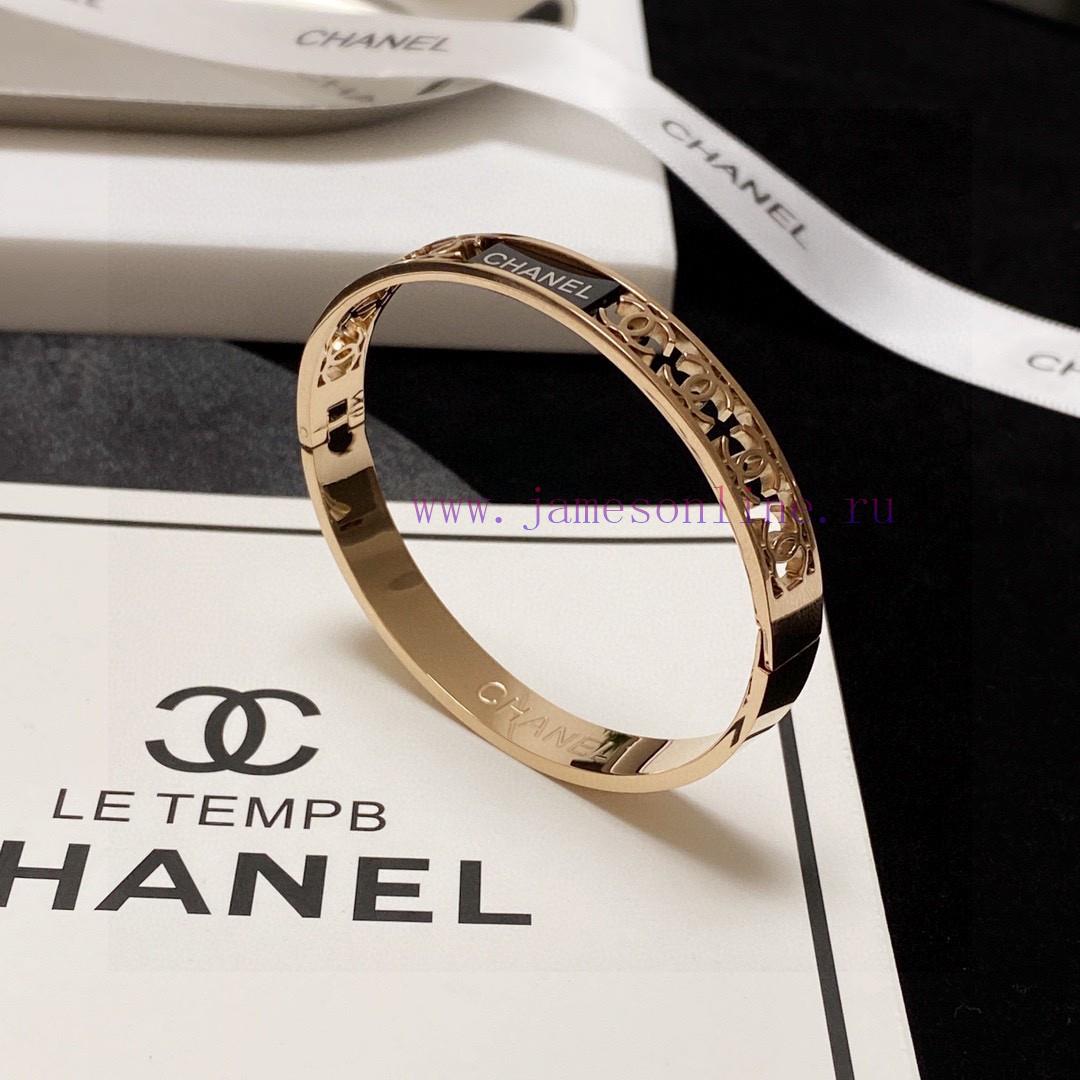 The New Chanel Hollowed Out Bracelet Is Super Heavy Bling Bling Bling With A Very Good Color Ma xdmk8u16 - Image 5