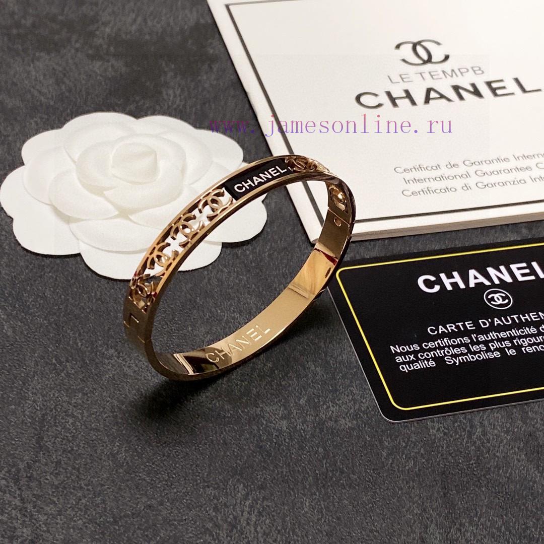 The New Chanel Hollowed Out Bracelet Is Super Heavy Bling Bling Bling With A Very Good Color Ma xdmk8u16 - Image 10