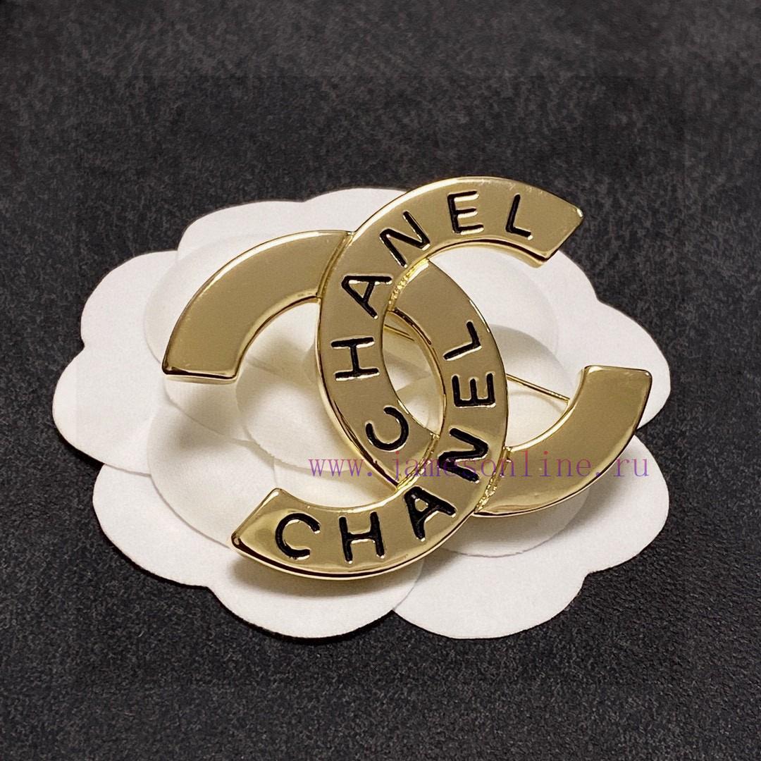 CHANELChanel's New Collection Is Synchronized With The New Antique Gold Shiny Chanel Brooch Whi t7lcae79 - Image 4