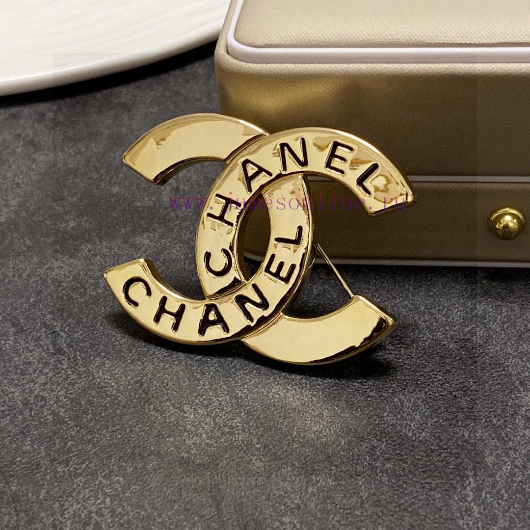 CHANELChanel's New Collection Is Synchronized With The New Antique Gold Shiny Chanel Brooch Whi t7lcae79 - Image 7