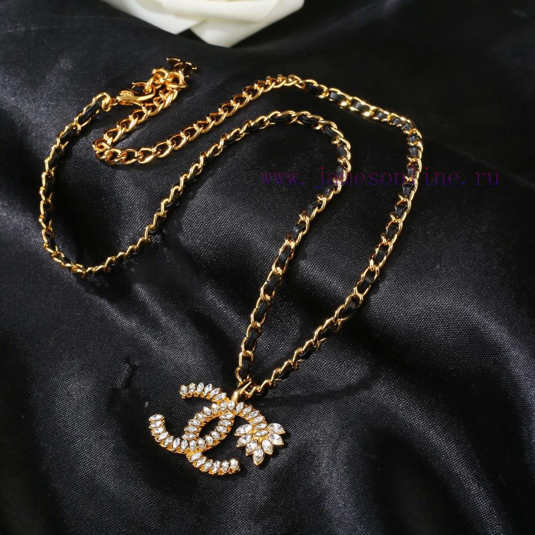 Chanel's New Lambskin Necklace Is Synchronized With The New Double C Necklace Crafted With Prec 0lgo1xsr - Image 3