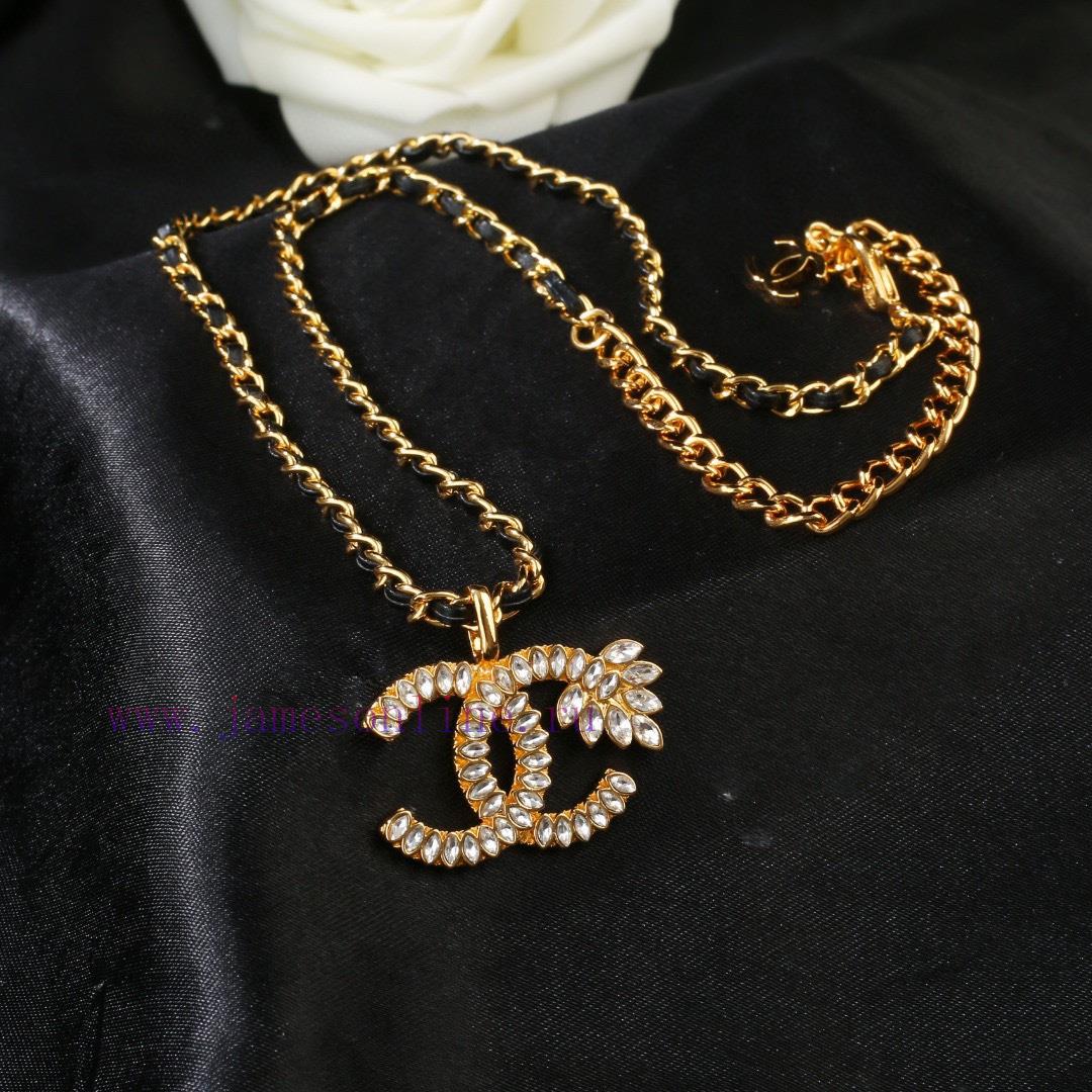 Chanel's New Lambskin Necklace Is Synchronized With The New Double C Necklace Crafted With Prec 0lgo1xsr - Image 7