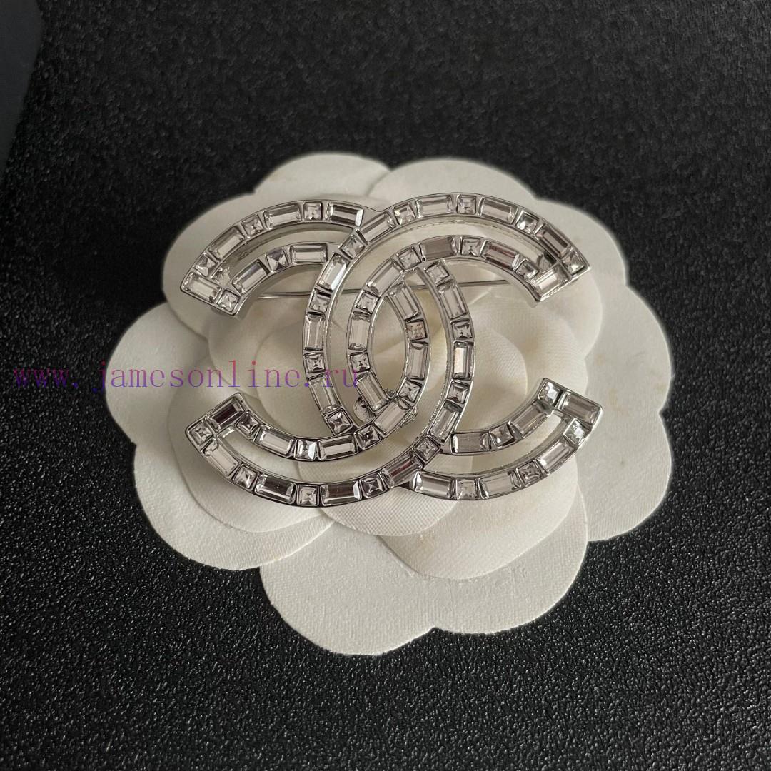 CHANELChanel Has Synchronized The New Chanel Brooch Which Is The Most Knowledgeable Accessory F fkl2kkk4 - Image 9