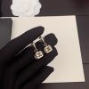 CH * Nel Small Square Ear Hook Consistent ZP Brass MaterialUpdate Time: February 15 2025 By SK g5muwrzt