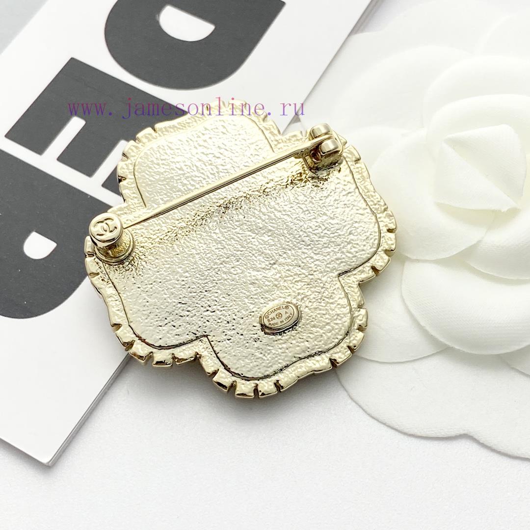 Code A692Chanel Brooch Sells Well And Hits New TrendCHAN 24 White Fritillaria Four Leaf Clover d2xthywf - Image 6
