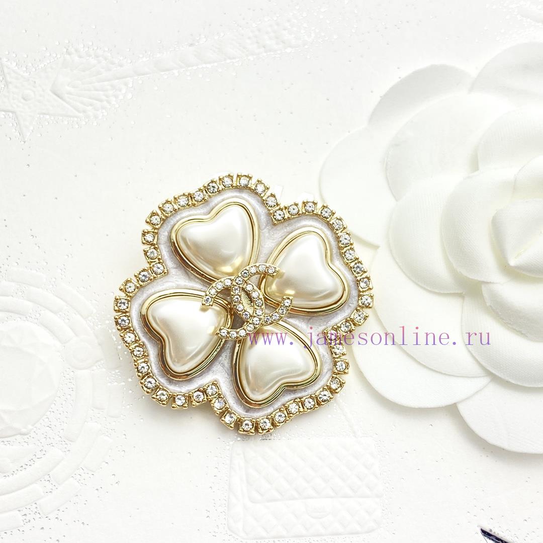 Code A692Chanel Brooch Sells Well And Hits New TrendCHAN 24 White Fritillaria Four Leaf Clover d2xthywf - Image 8