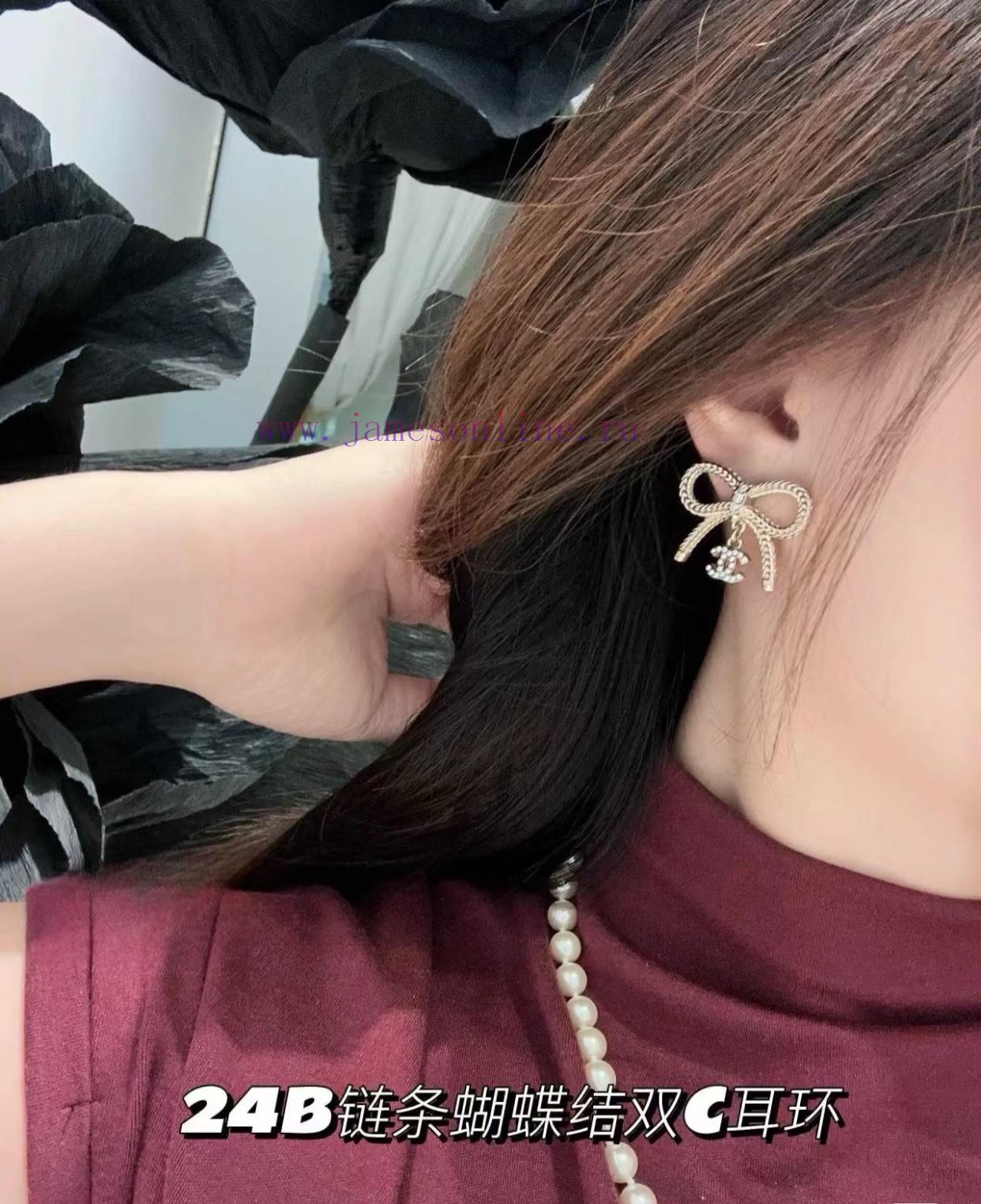 Chanel 1-24B Chain Bow Earrings SharingOne Of Chanel's Highly Worn Styles With A Bow Design Spa okejghkb - Image 2