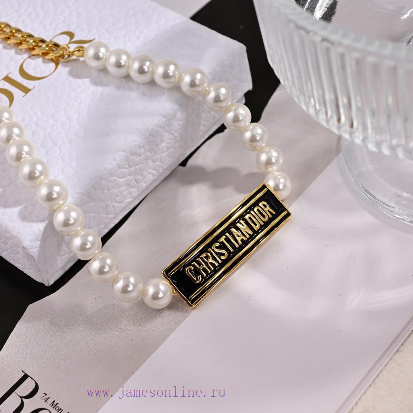 Dior's New Necklace Beloved By Top Tier Brands Is A Metal Texture Counterattack Version With A 7qm6355e - Image 4