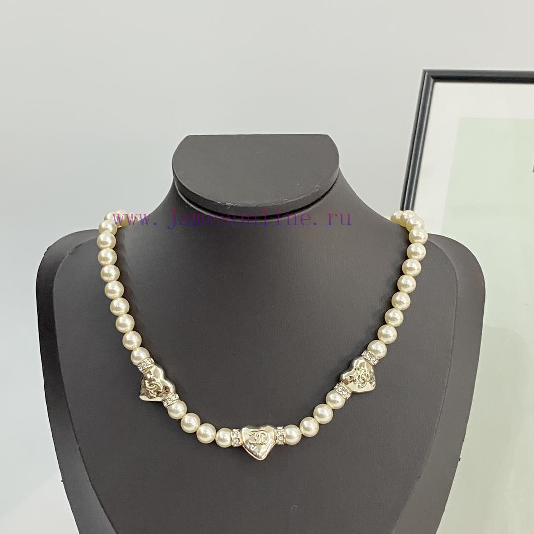 Code N807Chanel Necklace Sells Well And Hits New HeightsCHAN 24 Pearl Heart Choker Necklace🤩 Sw dl7okvjs