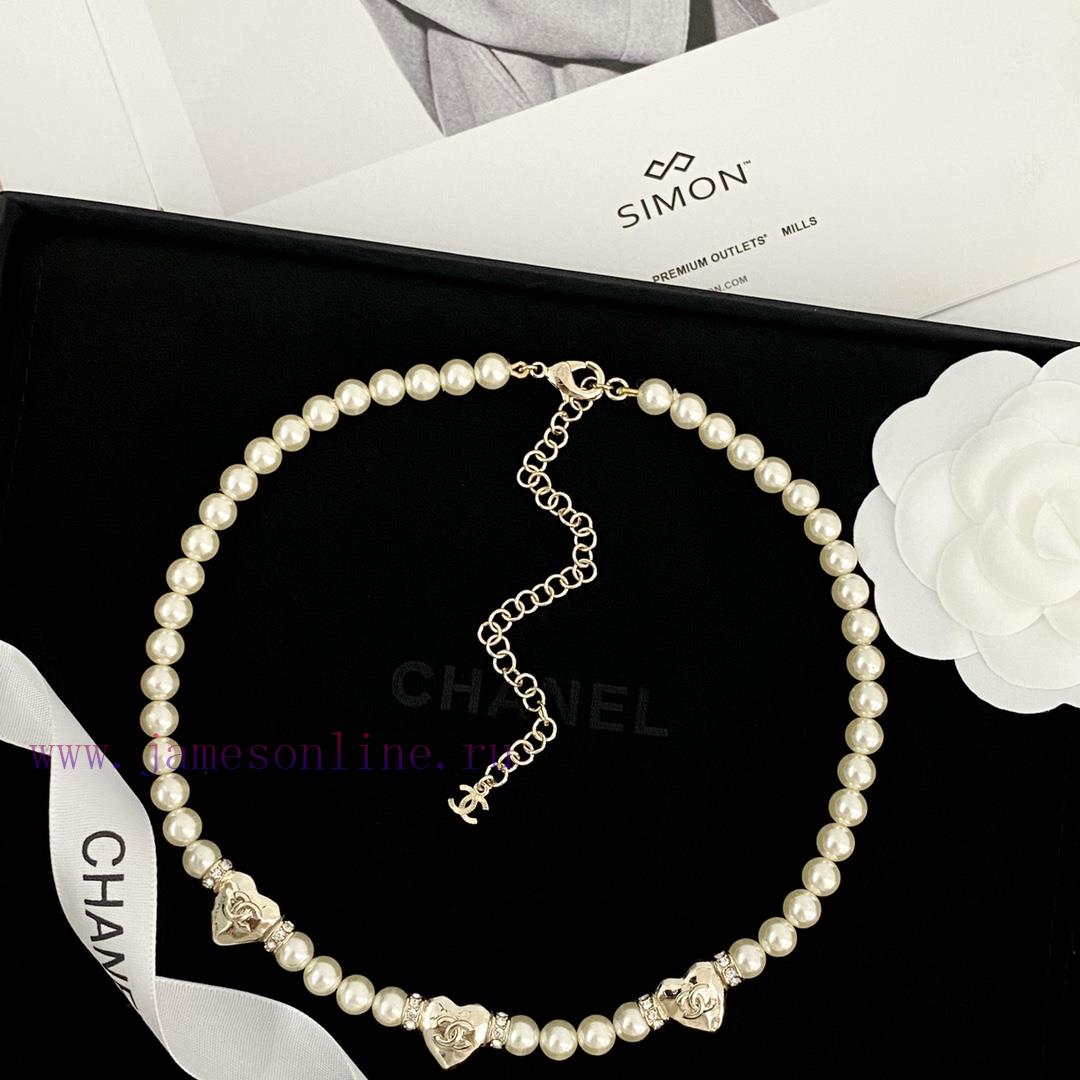 Code N807Chanel Necklace Sells Well And Hits New HeightsCHAN 24 Pearl Heart Choker Necklace🤩 Sw dl7okvjs - Image 3