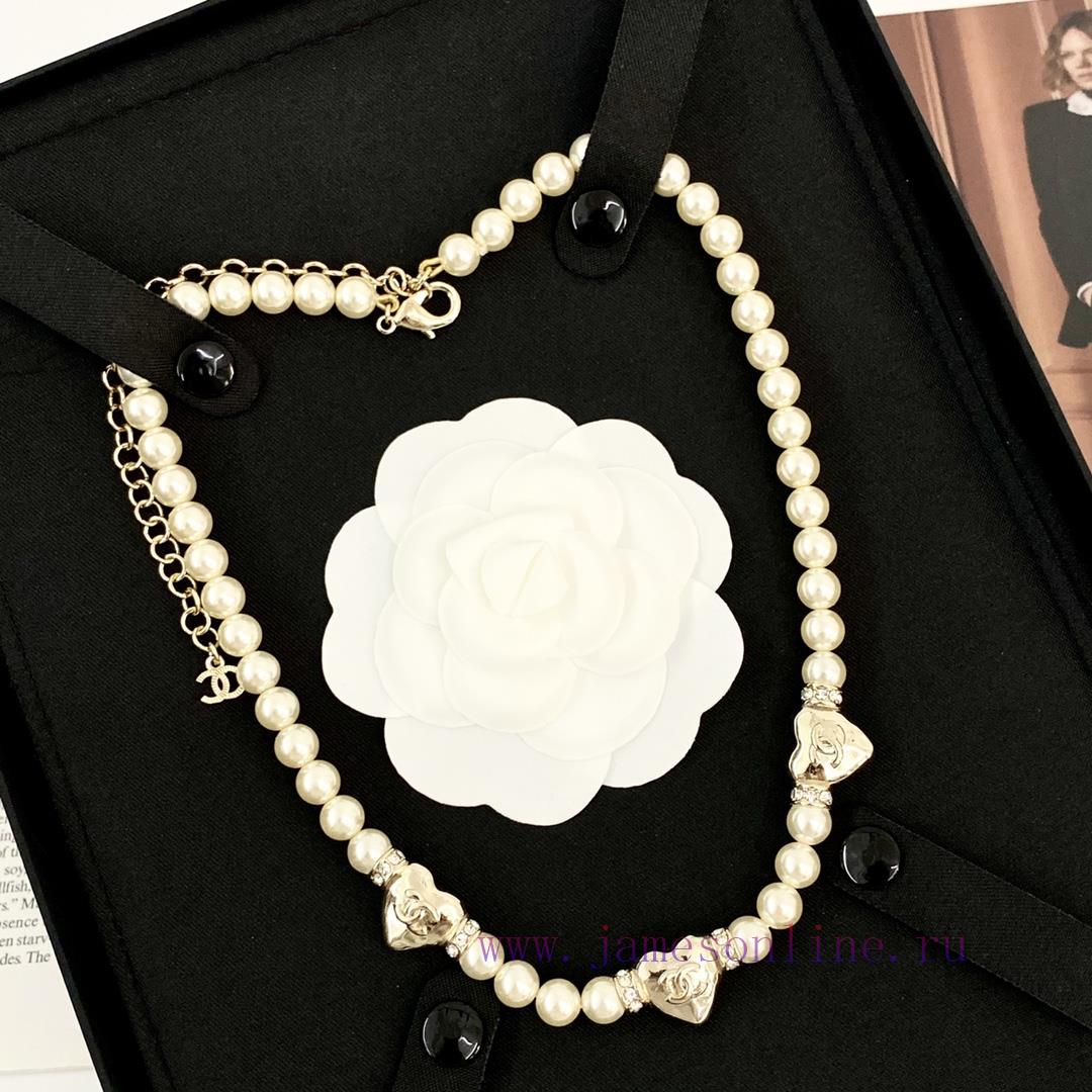 Code N807Chanel Necklace Sells Well And Hits New HeightsCHAN 24 Pearl Heart Choker Necklace🤩 Sw dl7okvjs - Image 10