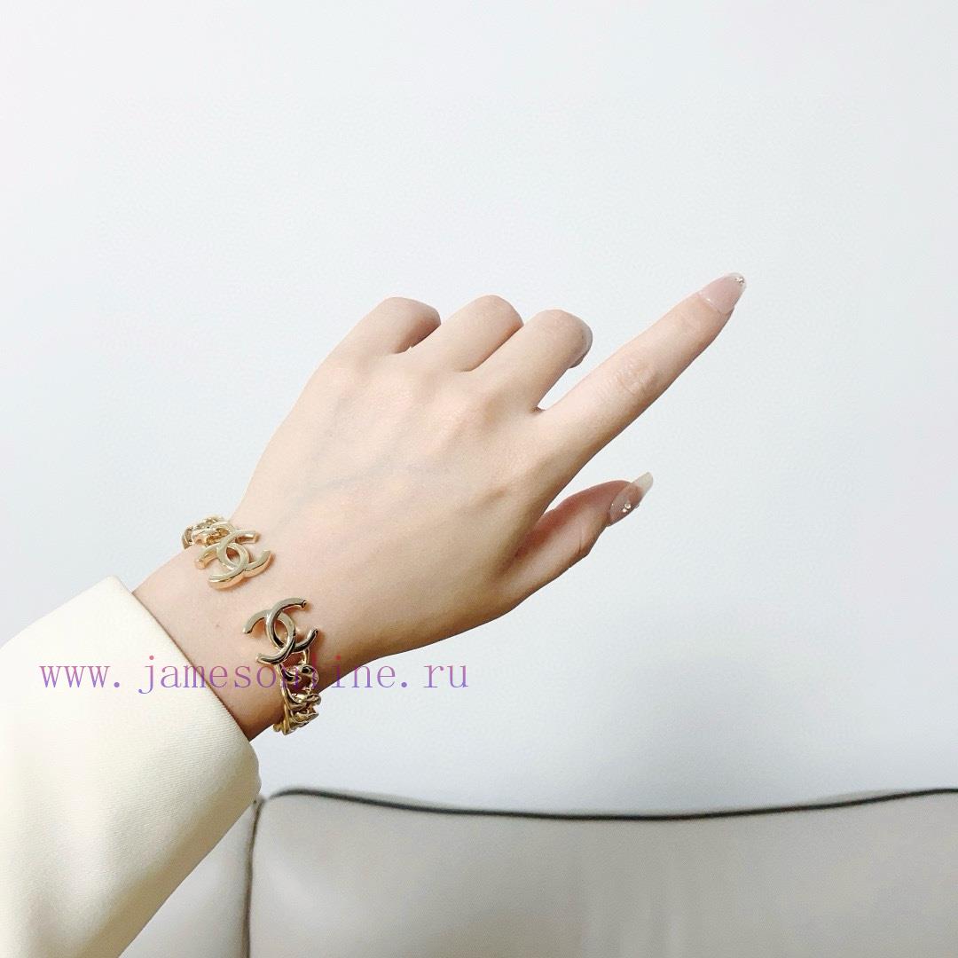 Xiaohongshu Recommends The Popular Chanel New Double Letter Logo Open Spring Bracelet Chanel Hi 2yvn9npq - Image 4