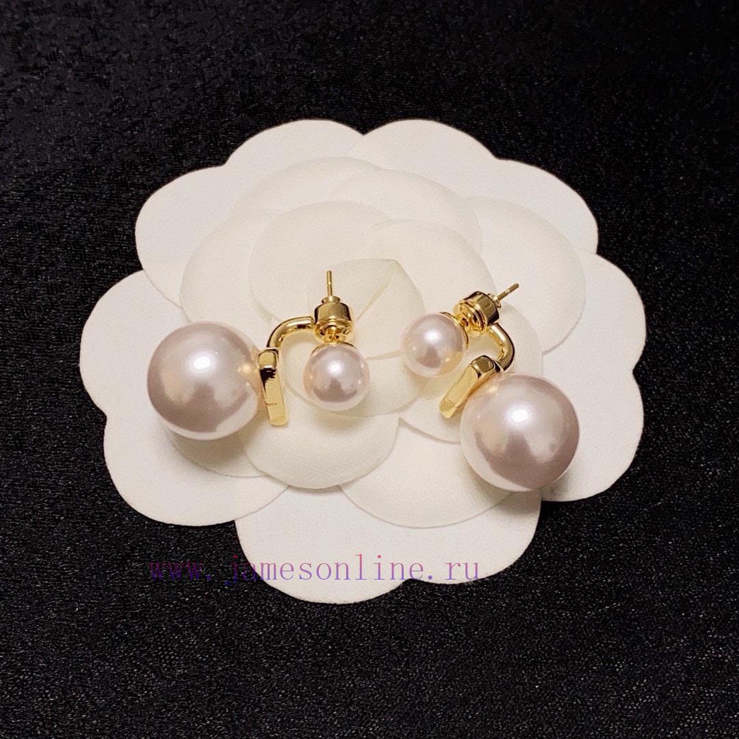 Celine Triumphal Arch Light Pink Pearl Two Ways To Wear Earrings Celine Has Become A Popular El fydemg0f - Image 5