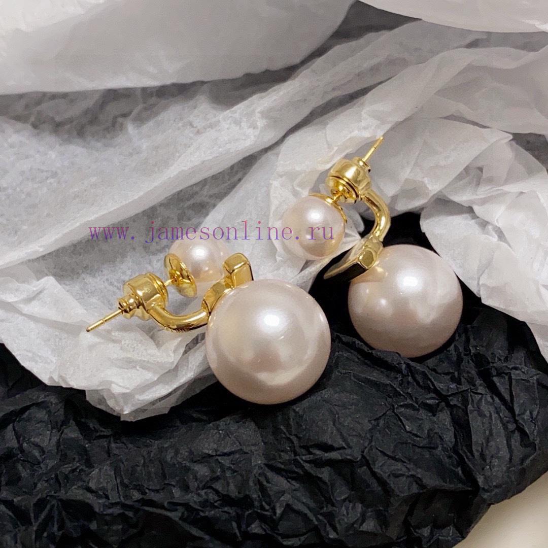 Celine Triumphal Arch Light Pink Pearl Two Ways To Wear Earrings Celine Has Become A Popular El fydemg0f - Image 8