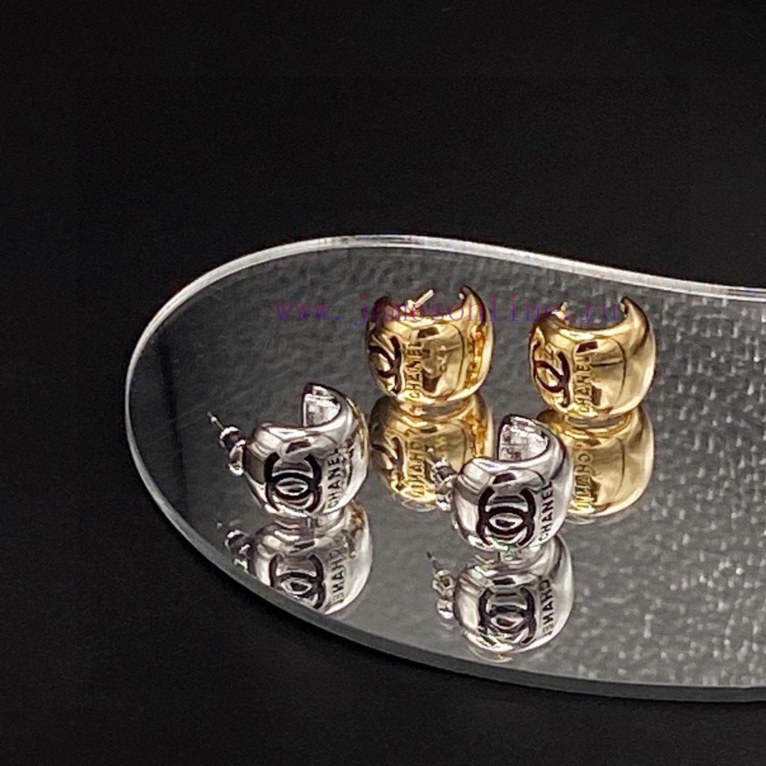 Chanel's New Double-C Small Earrings Are Very Stylish And Versatile Suitable For Casual Matchin 81agptwa - Image 6