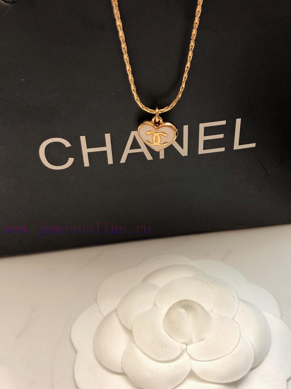 Chanel Peach Heart Mini Necklace 14K Stainless Steel Color Preserved Love Pendant Is Super Pers sgo1g45p - Image 8