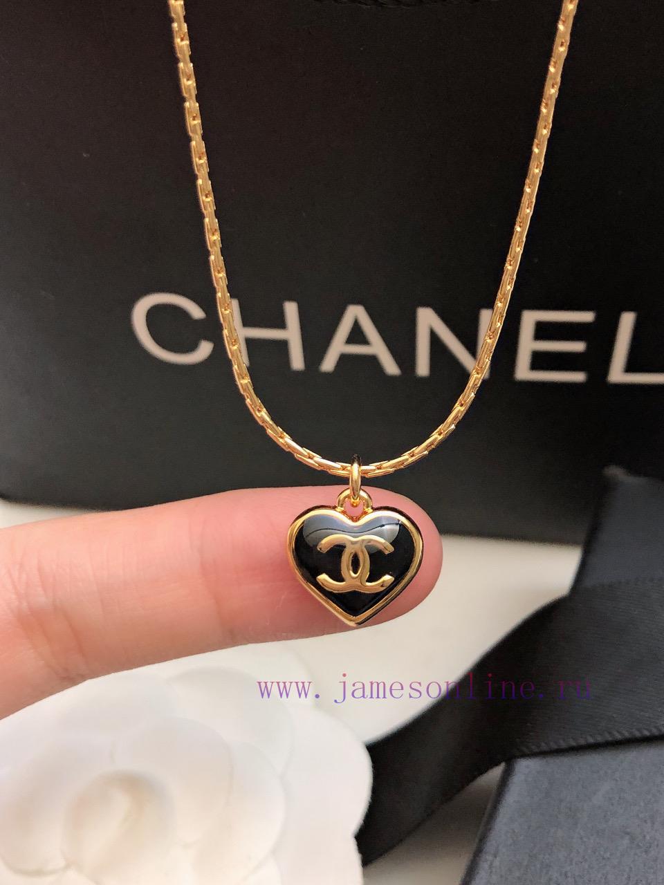 Chanel Peach Heart Mini Necklace 14K Stainless Steel Color Preserved Love Pendant Is Super Pers sgo1g45p - Image 10