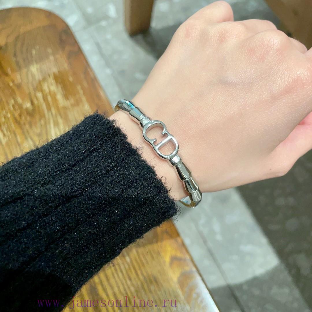 The New Dior CD Bracelet Is Super Heavy Weight Bling Bling Bling With A Very Good Color Matchin u5odksxw - Image 3