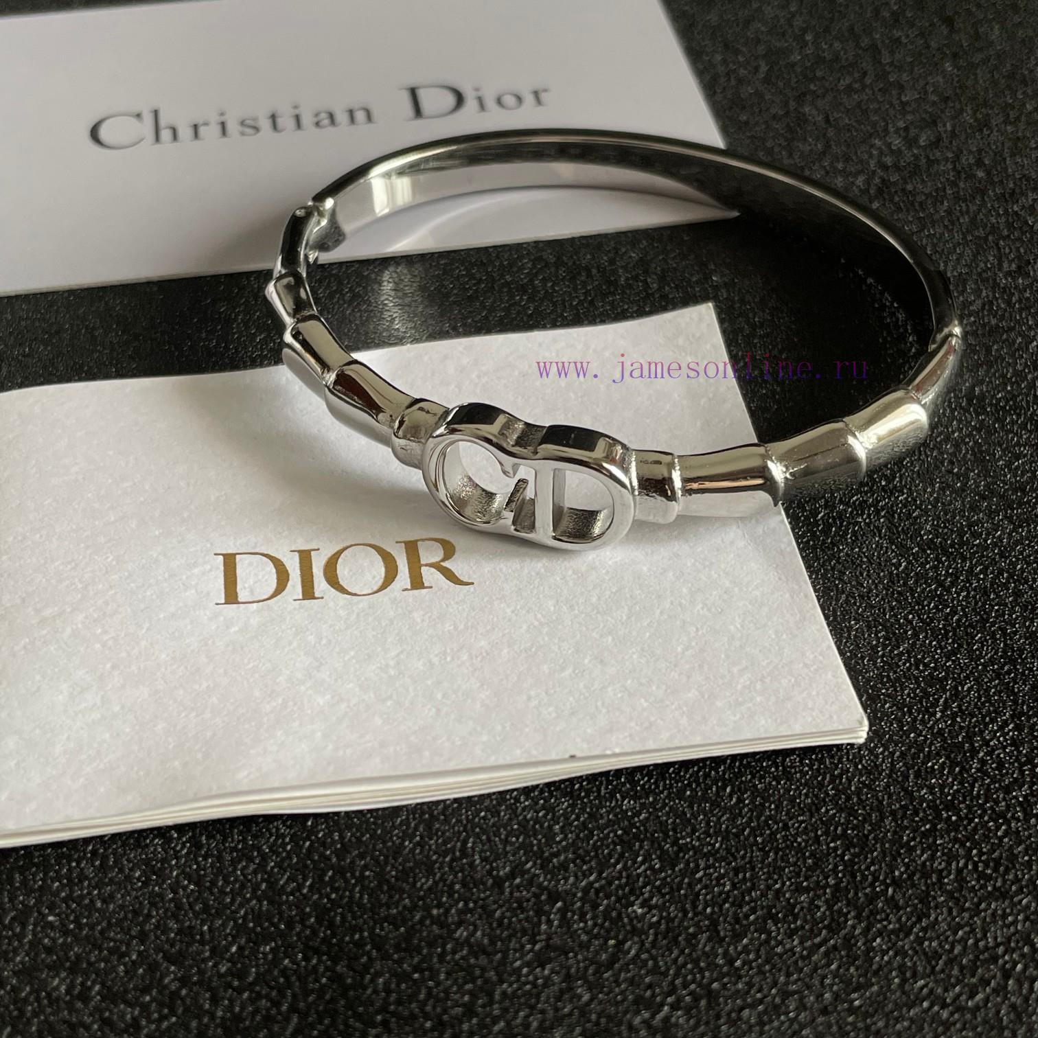 The New Dior CD Bracelet Is Super Heavy Weight Bling Bling Bling With A Very Good Color Matchin u5odksxw - Image 10