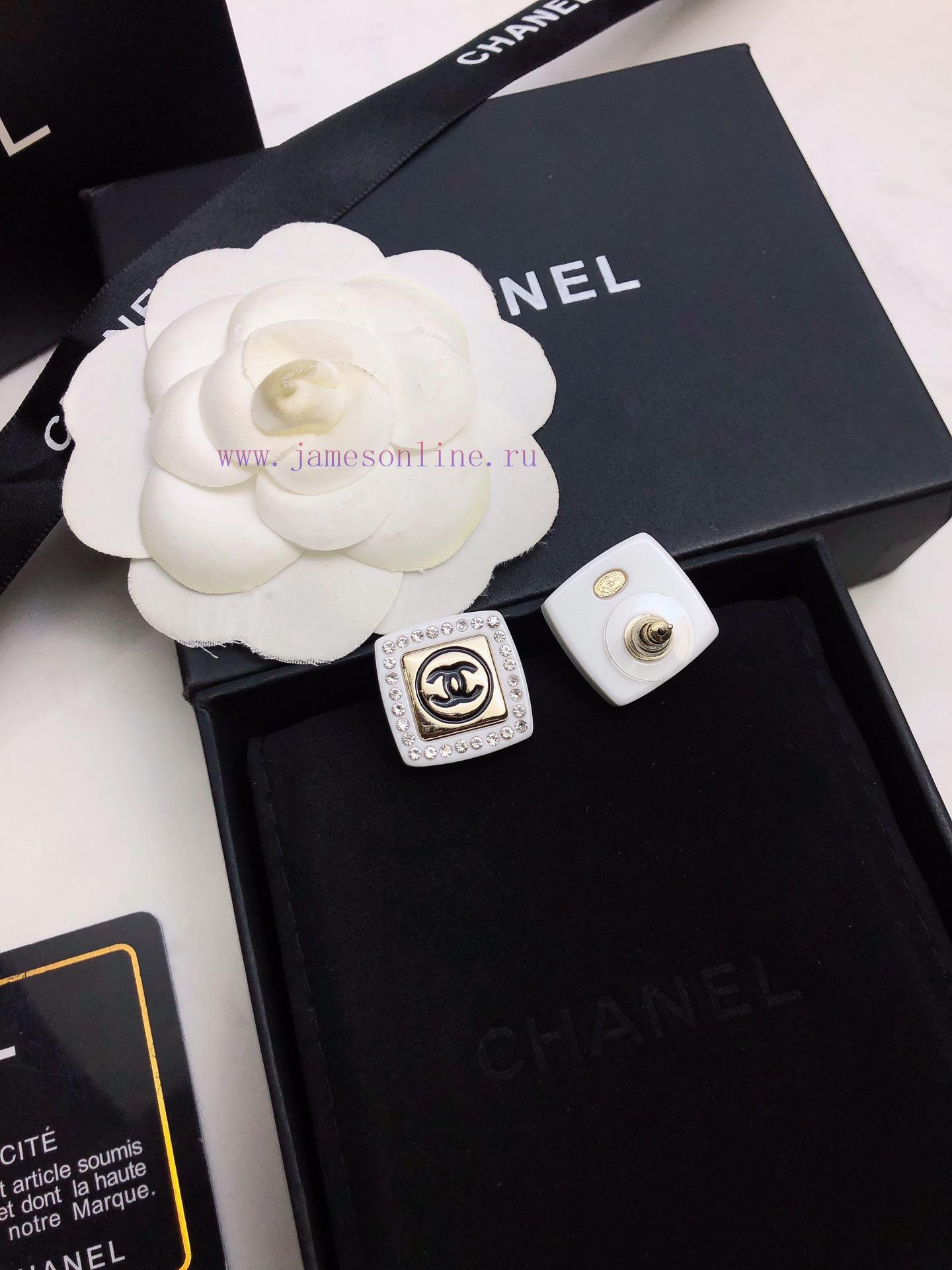 Chanel Spring Fragrance Flower Earrings Chanel 22 Spring New Square Resin Earrings Super Suitab 0ztd7gku - Image 4